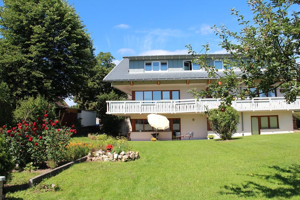 Gaestehaus Doerflinger Uehlingen-Birkendorf Exterior photo