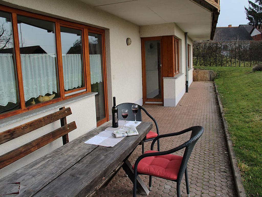 Gaestehaus Doerflinger Uehlingen-Birkendorf Exterior photo