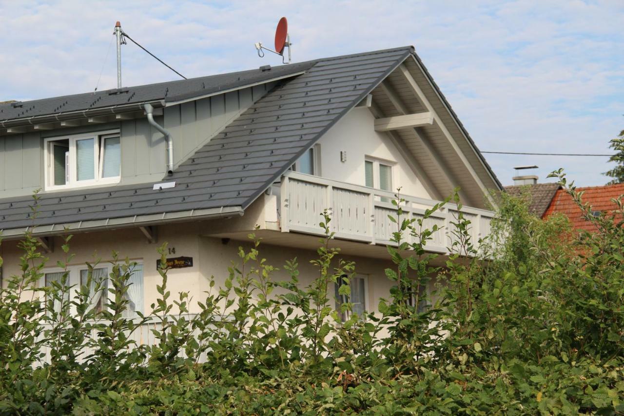 Gaestehaus Doerflinger Uehlingen-Birkendorf Exterior photo